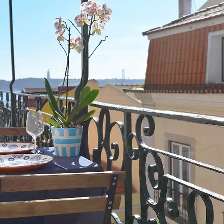 Chiado Blue By Homing Apartament