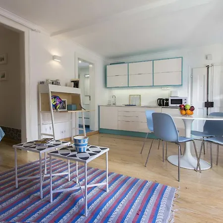 Chiado Blue By Homing Apartment *
