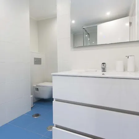 Chiado Blue By Homing Apartment *